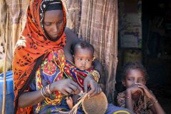 Kenya, Marsabit, Arbe and children